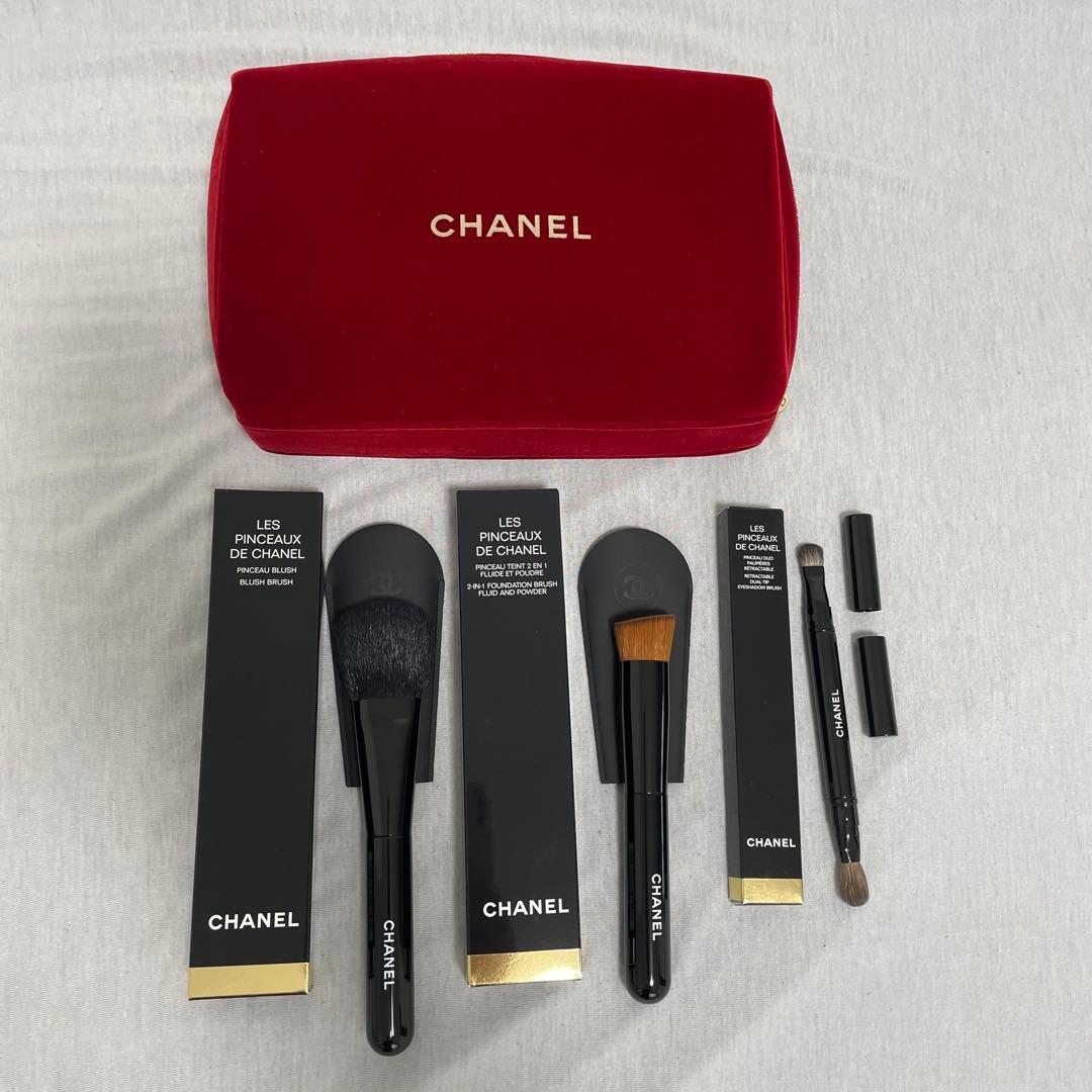 シャネル クリスマスコフレ ポーチ メイクブラシセット 未使用品