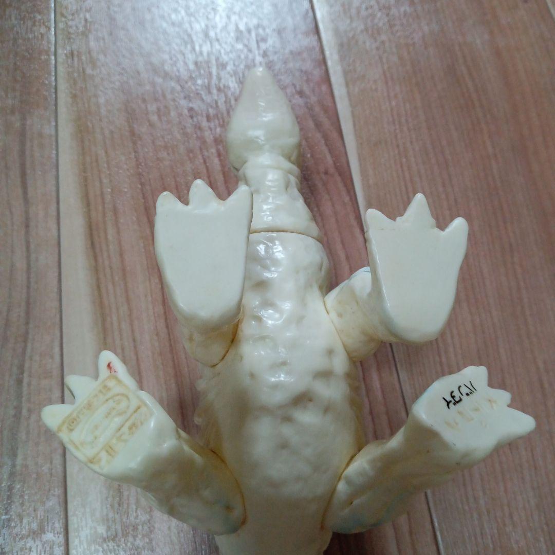 ステゴン　帰ってきたウルトラマン　ブルマァク　復刻　ソフビ　フィギュア