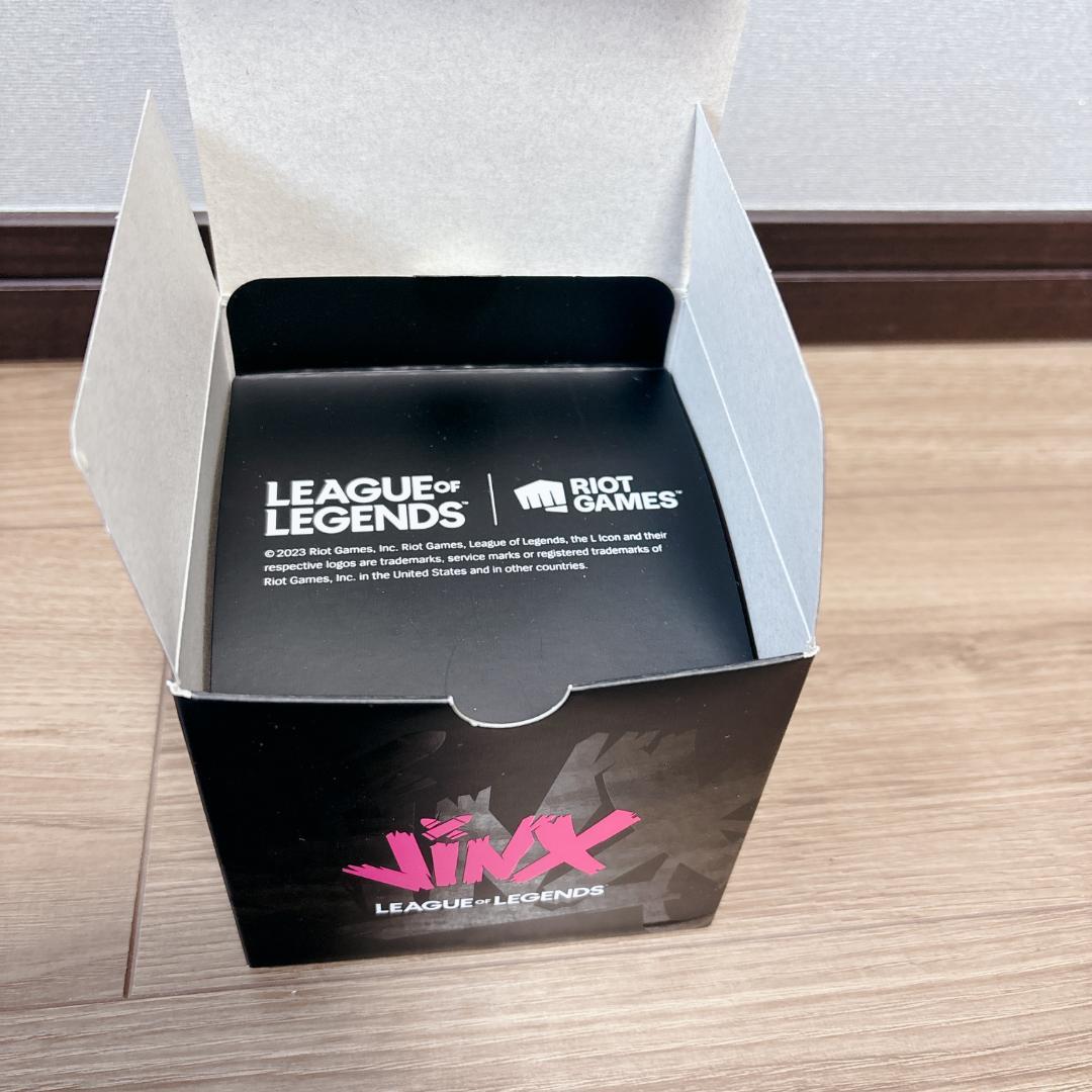 【極美品】 G-SHOCK GA-110LL LOL Jinx 限定 箱付