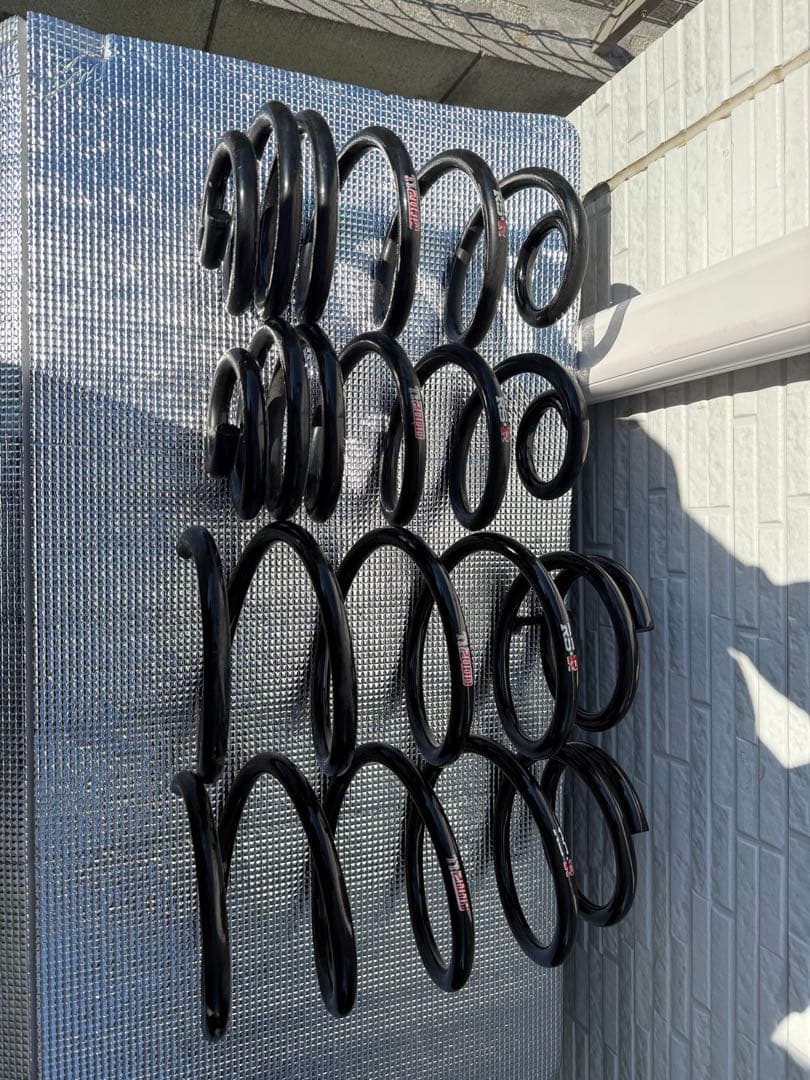 ☆アキー☆RSR Ti2000 ダウンサス 80ヴォクシーHV