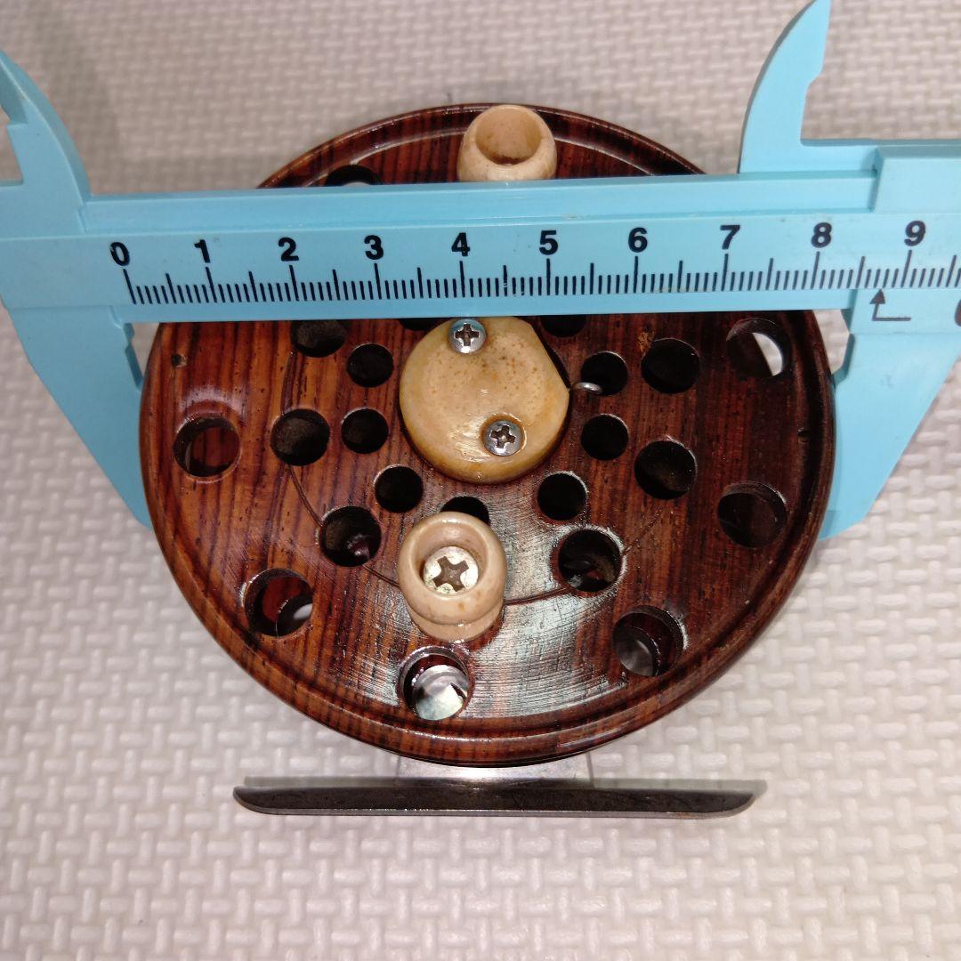 週末セール　重利　リール　黒柿　86ミリ　ベアリングなし