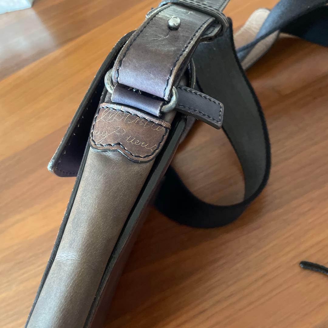 BERLUTI ベルルッティ　ショルダーバッグ サコッシュ カリグラフィ　オルガ