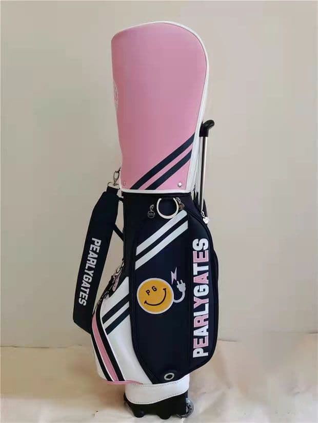 新しい未使用のゴルフバッグ
