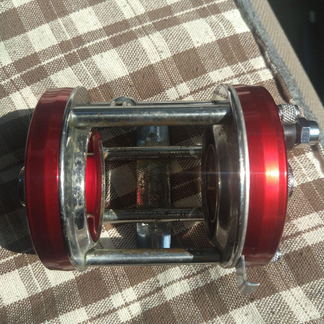 アンバサダー6500状態の良い左右サイドプレート欲しい方。