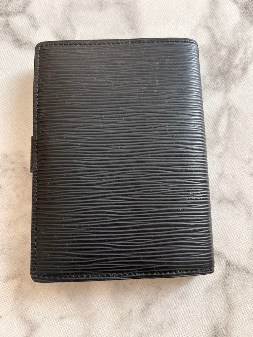 LOUIS VUITTON アジェンダ エピ黒　スケジュール帳カバー