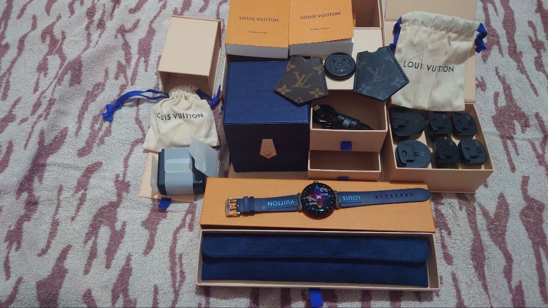 Louis Vuitton タンブール V3‼️