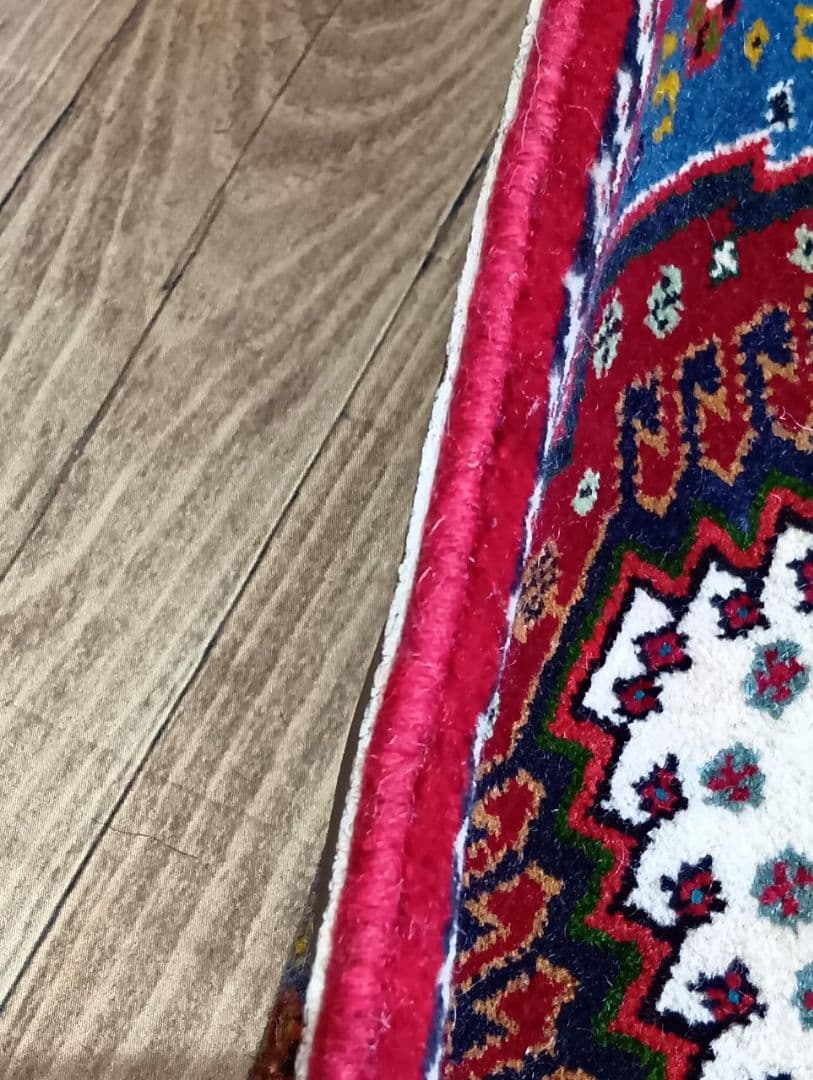 ペルシャ絨毯　ヤラメ絨毯　座布団　手織り　イラン　座布団ヤラメ(6)