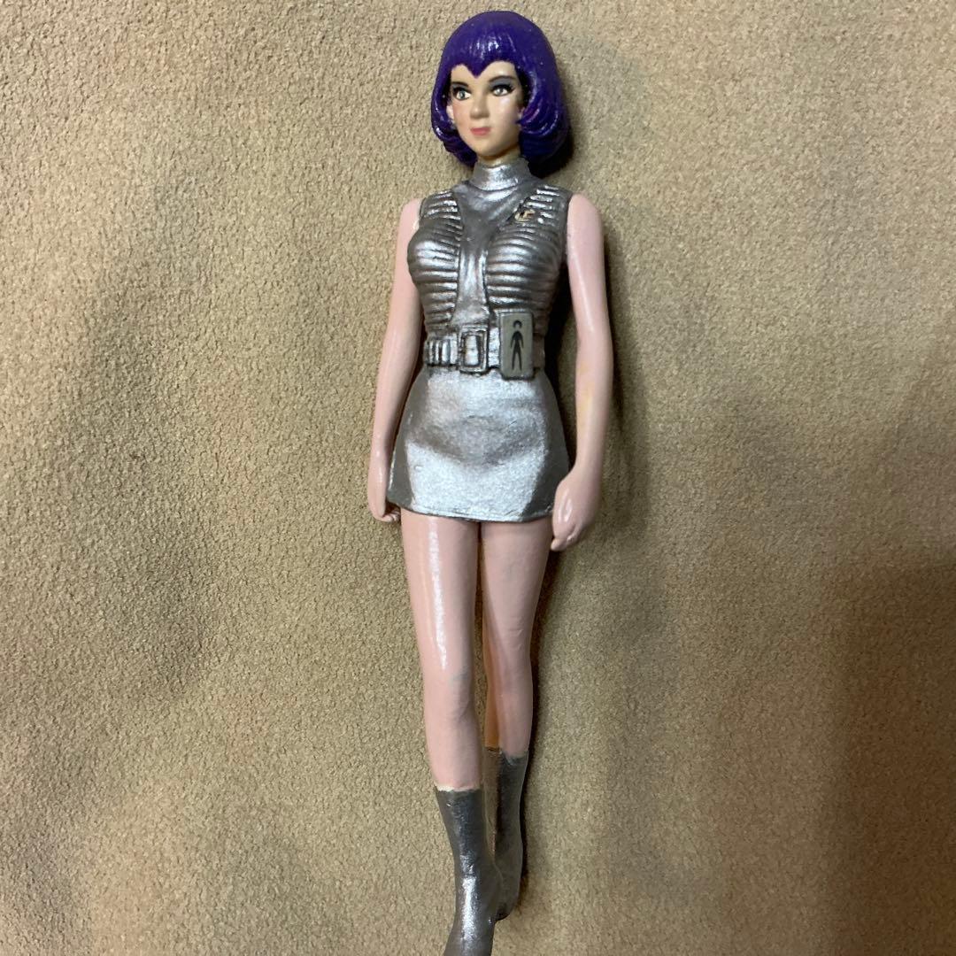 エリス中尉、謎の円盤UFO、コナミフィギュア