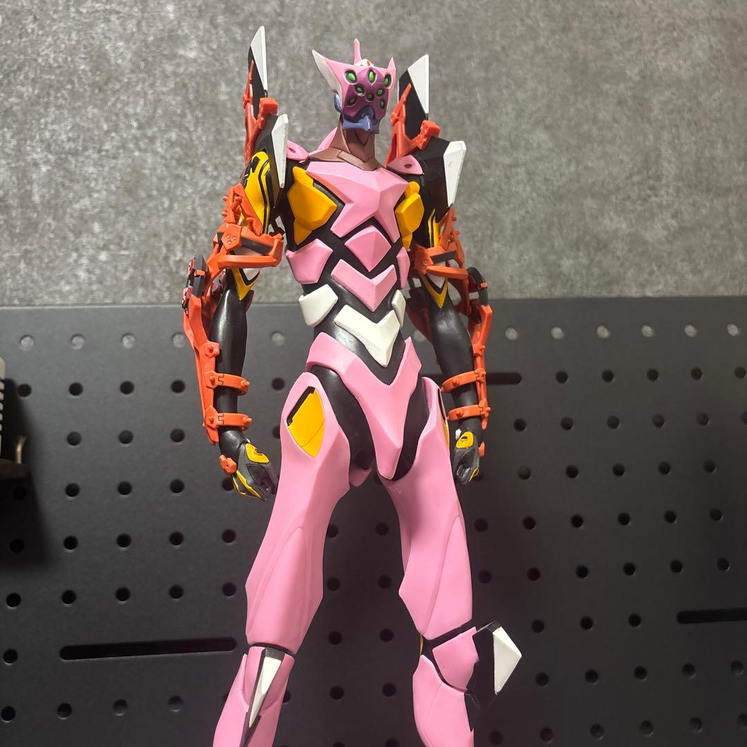 エヴァンゲリオン 8号機 フィギュア 1番くじ