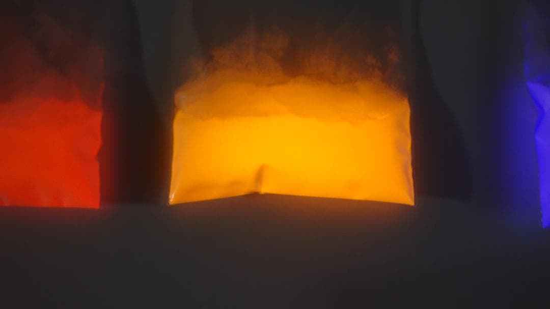 本年最終の入荷分♪ 蓄光 ゾックスフォスファー オレンジ発光 ２０μm 　１ｋｇ