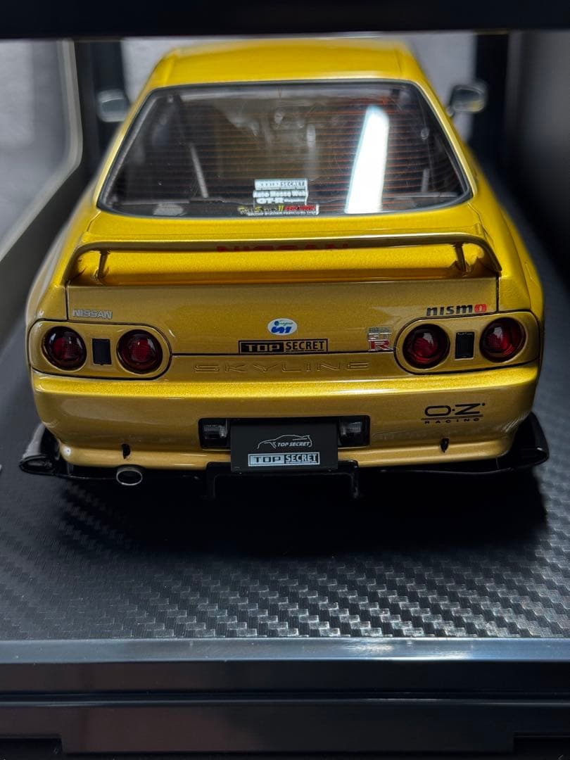 絶版希少 TOP SECRET GT-R (VR32) Gold