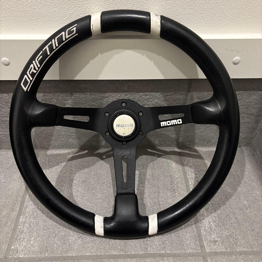 MOMO ステアリング DRIFTING 35パイ 正規品