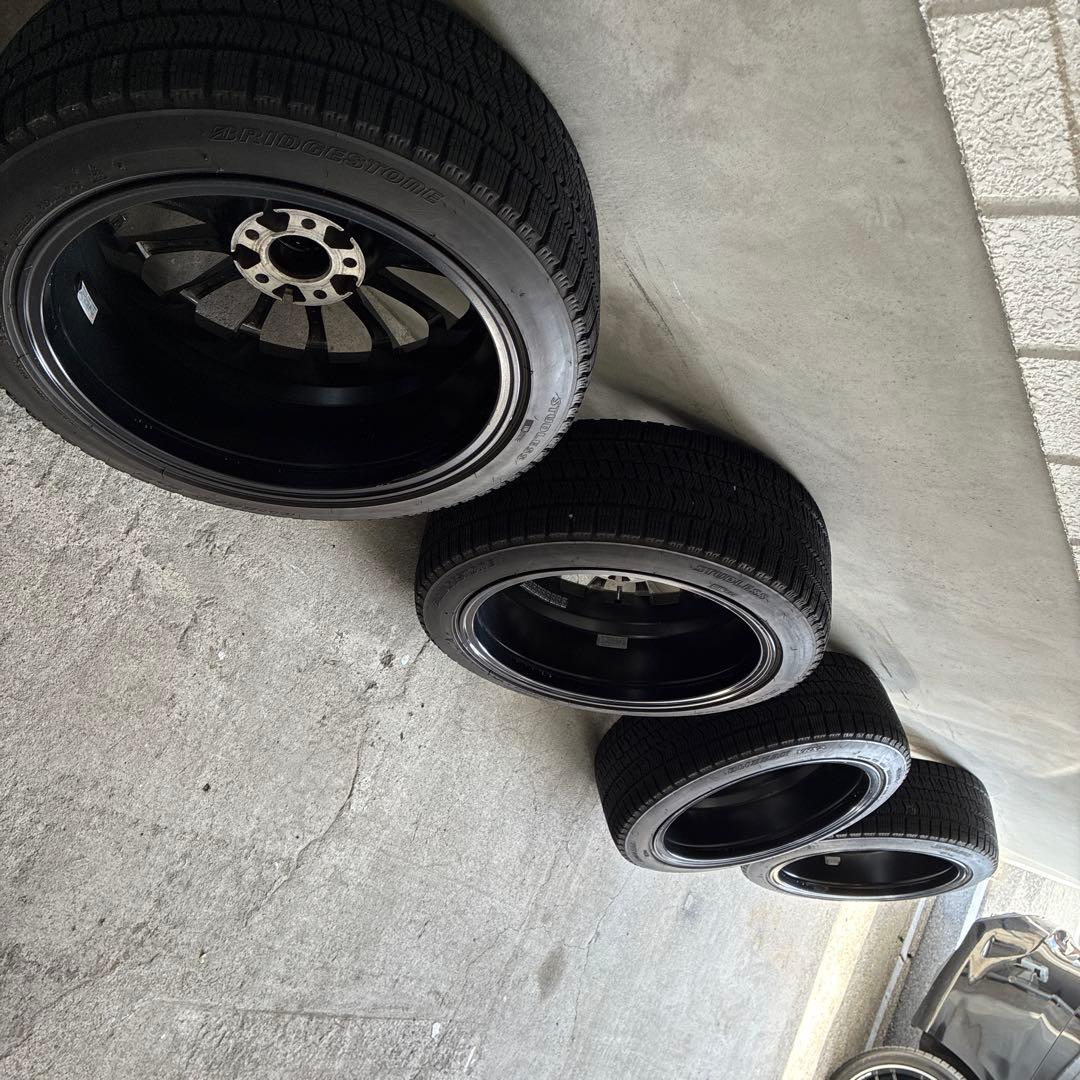 メルセデス・ベンツ 18インチ スタッドレス