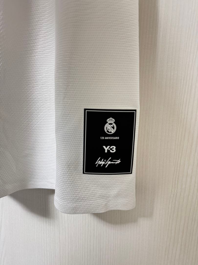 ☆新品未着用タグ付き Y-3 レアル・マドリード コラボユニフォーム　Lサイズ