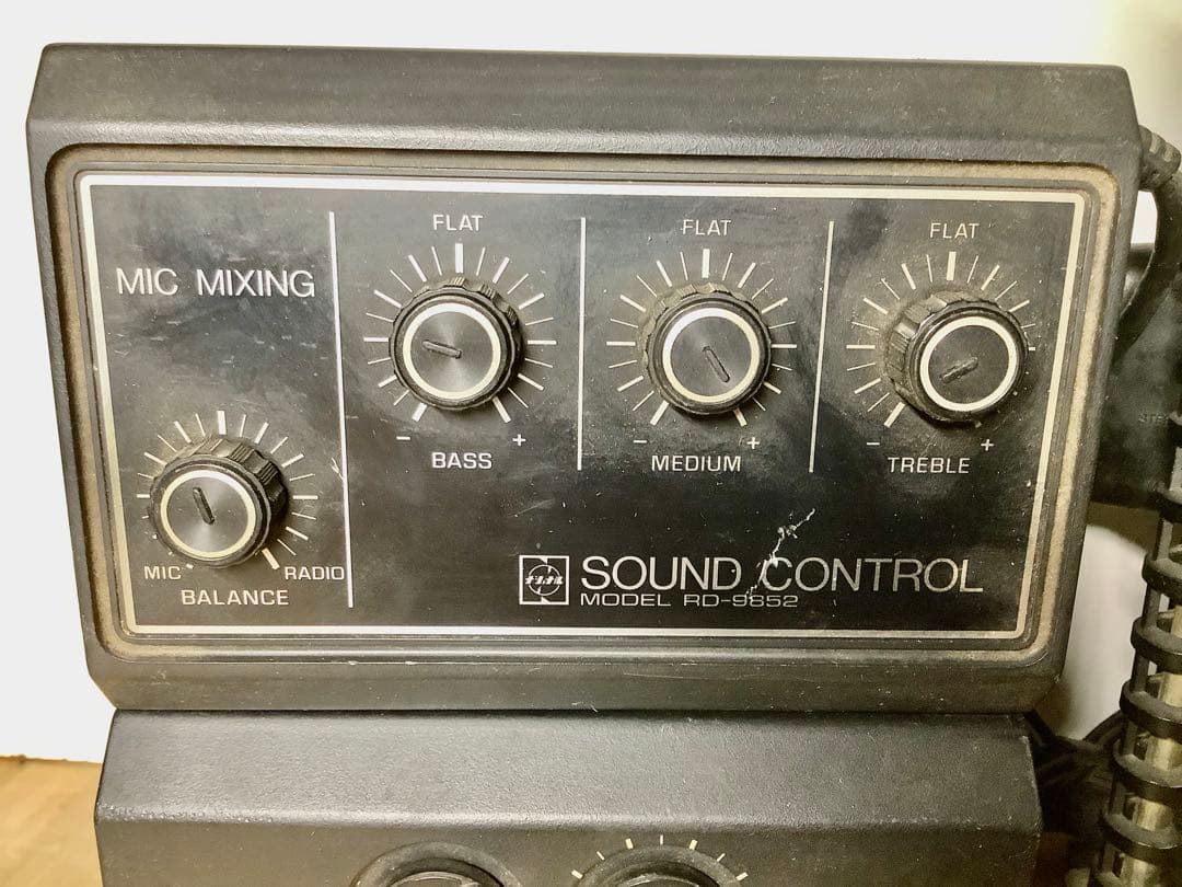 クーガーラジオ サウンドコントロール付きジャンク品