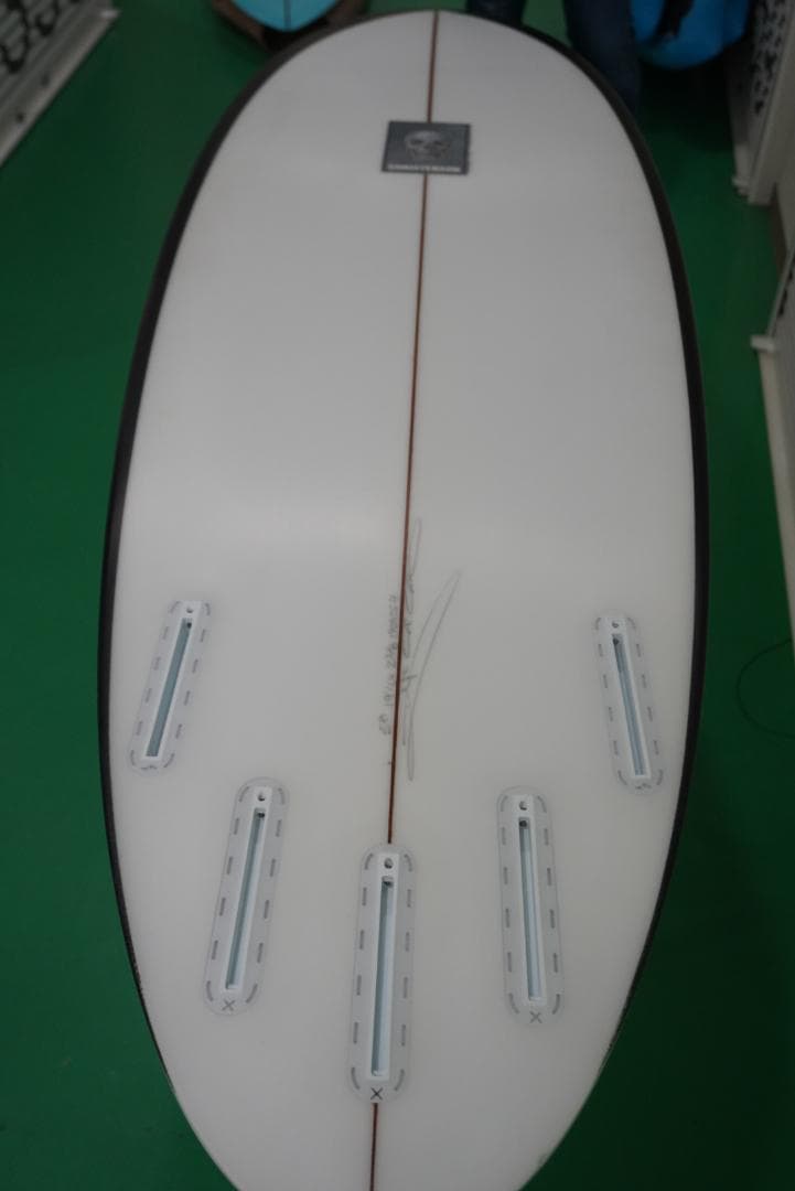 【新品未使用・正規品】クリス・クリステンソン　カフェレーサー　5'8