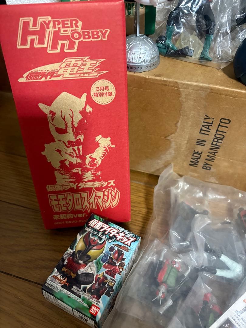 仮面ライダー　フィギュア グッズ　約50体