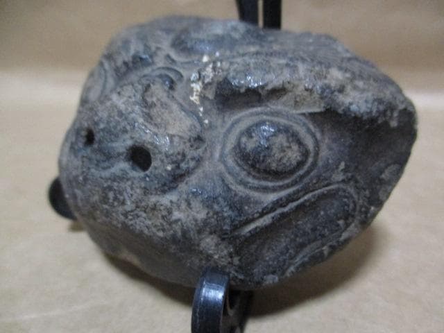 縄文　土面　Q77-3