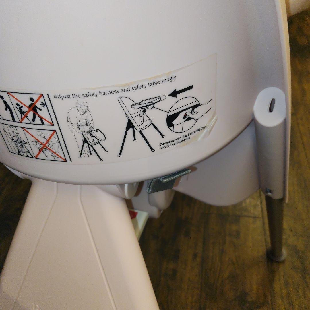 【廃盤・美品】ベビービョルン ハイチェア　ベビーチェア　ピンク ハーネス付き