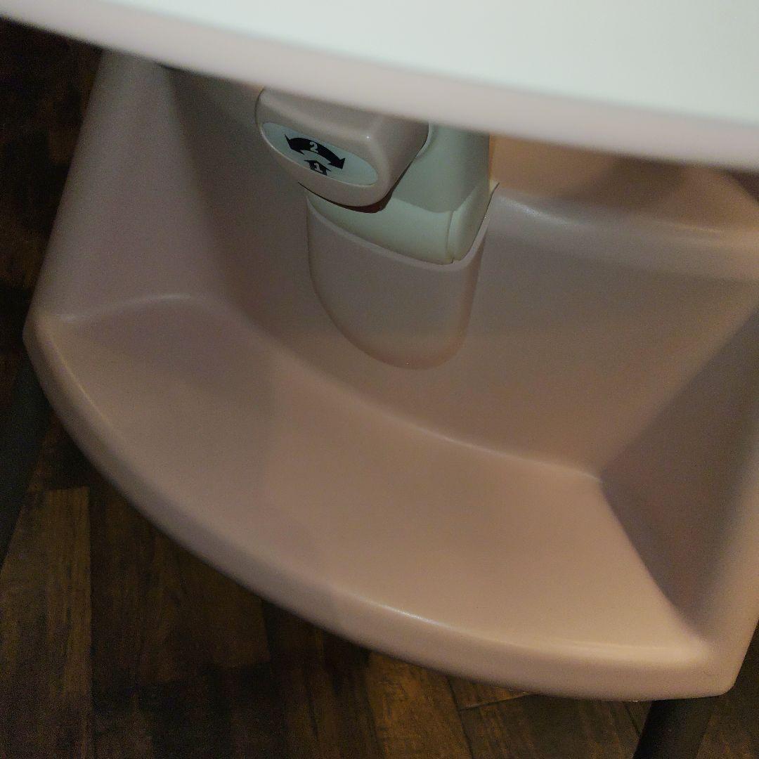 【廃盤・美品】ベビービョルン ハイチェア　ベビーチェア　ピンク ハーネス付き