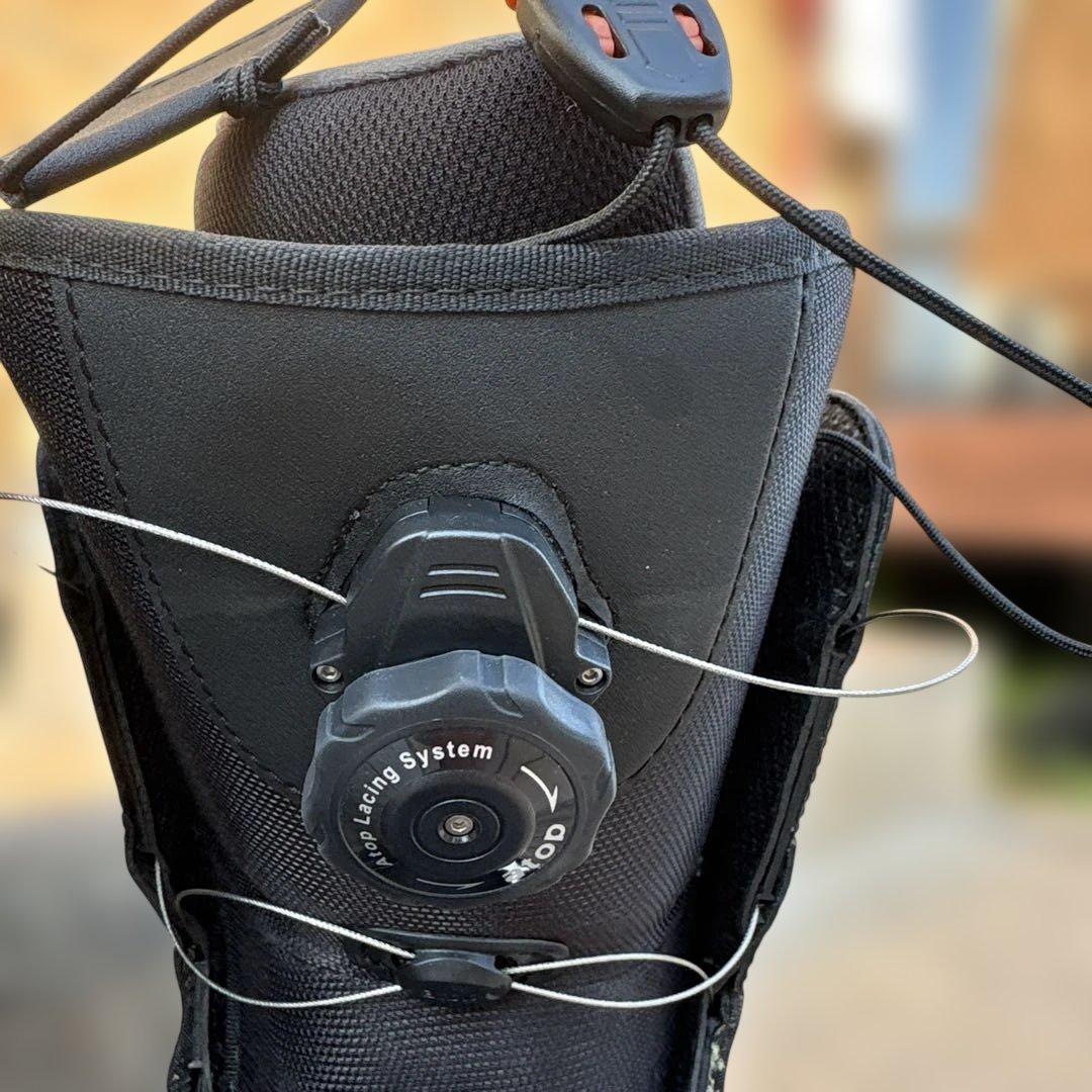 BOAシステム ブラック スノーボードブーツ