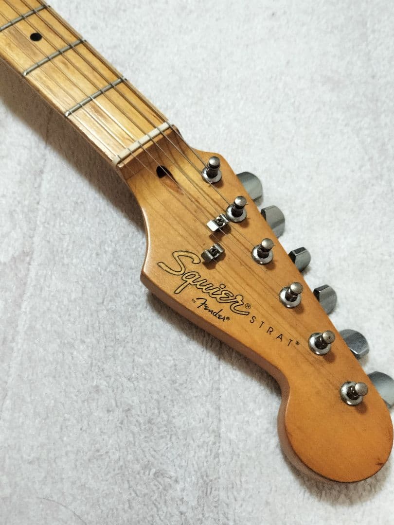 Squier スクワイヤー ストラトキャスター 黒 スクワイア べっ甲柄PG