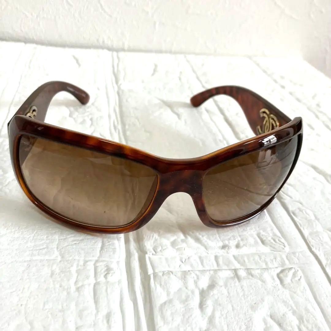 CHANEL シャネル　サングラス　ココマーク　ケース付き