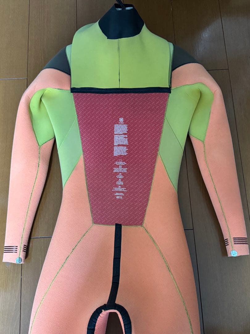 Hurley 5mm/3mm セミドライ