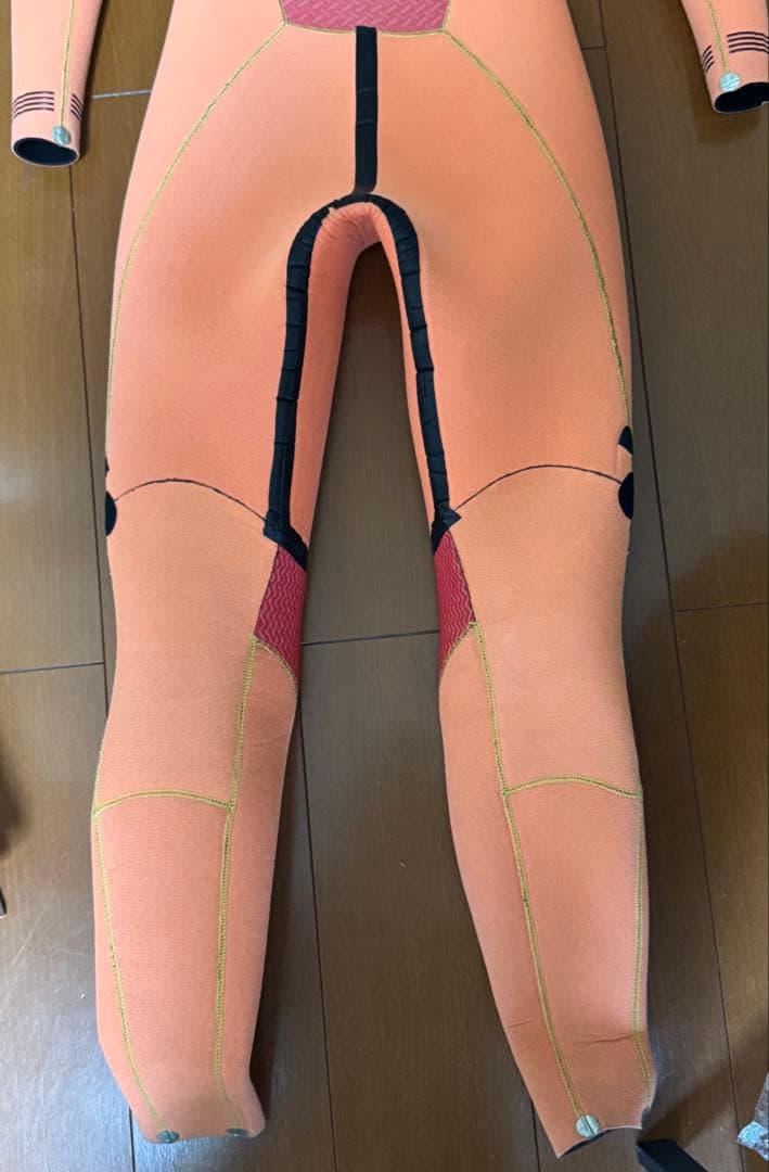 Hurley 5mm/3mm セミドライ