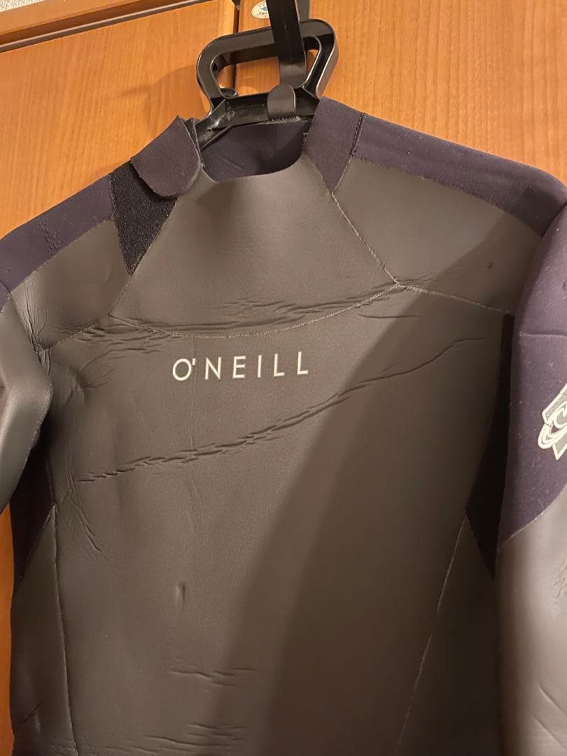 【お値下げ‼︎】オニール　ウェットスーツ