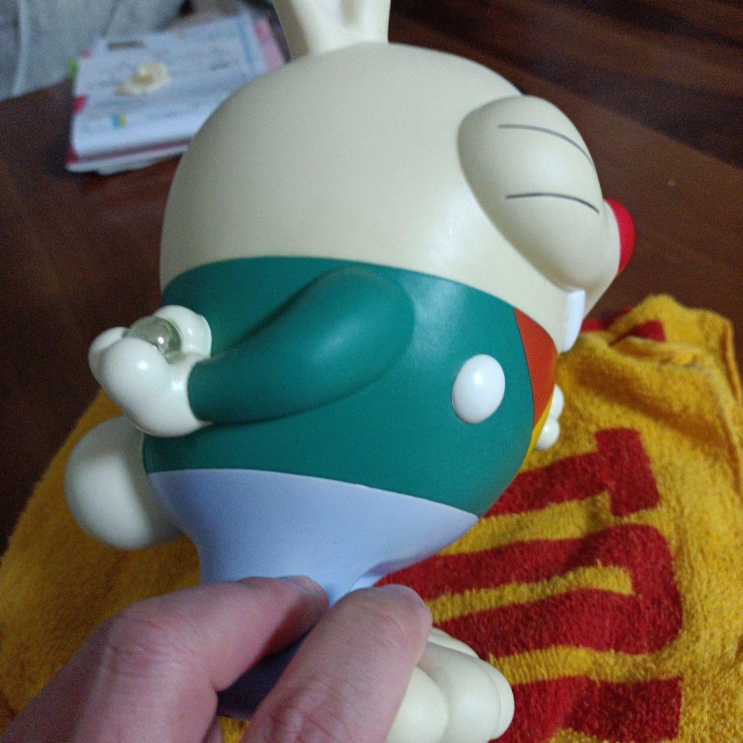 メディコム・トイ Vinyl Collectible ヒョンヒョロ ソフビ