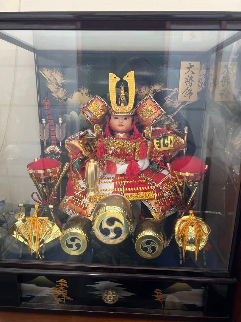 御所人形 武士の姿 豪華な金色装飾