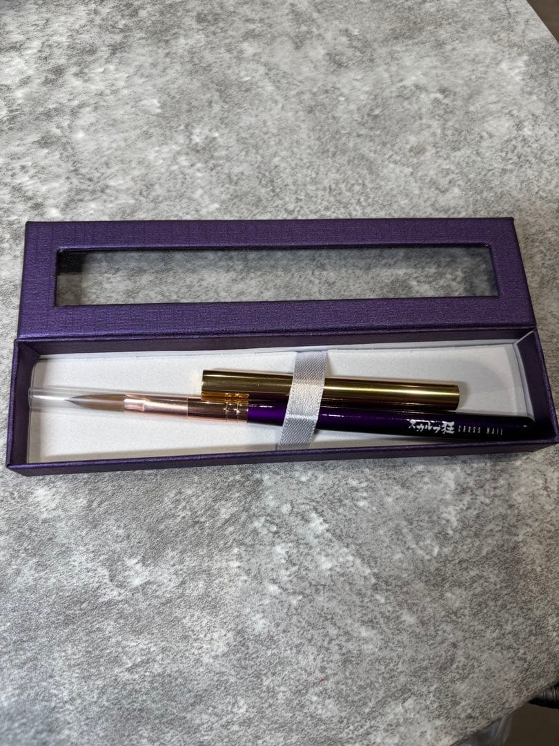 新品未使用スカルプ狂アクリル筆(箱付き)