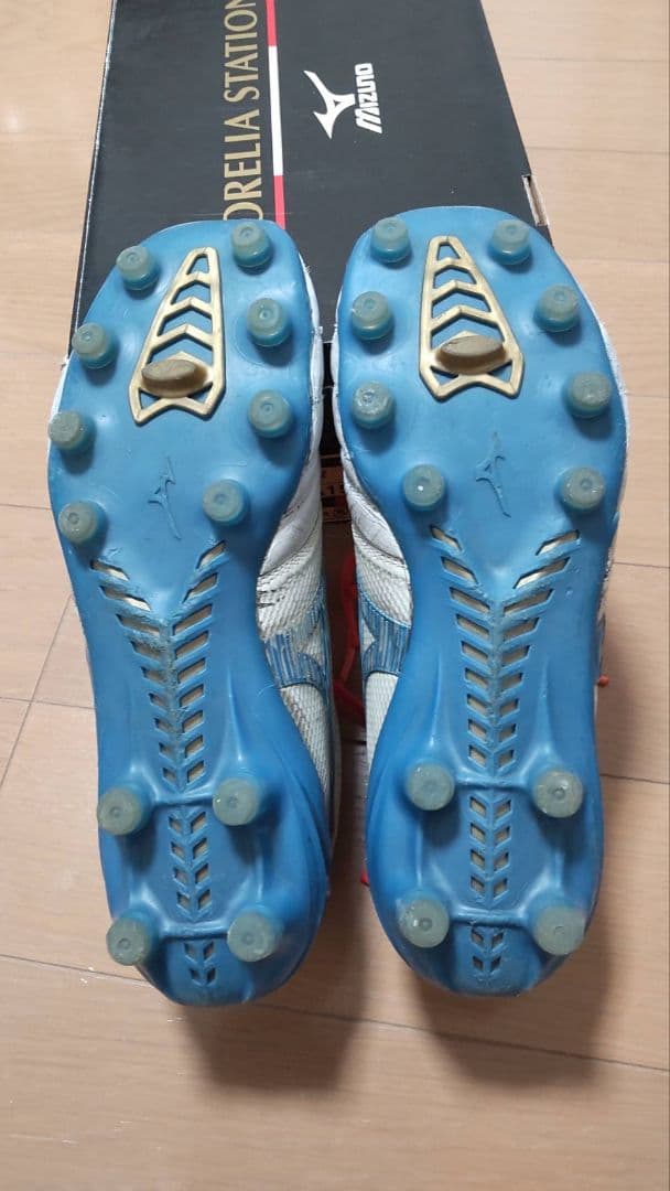 ミズノ　モレリアネオ4ベータ　25.5cm