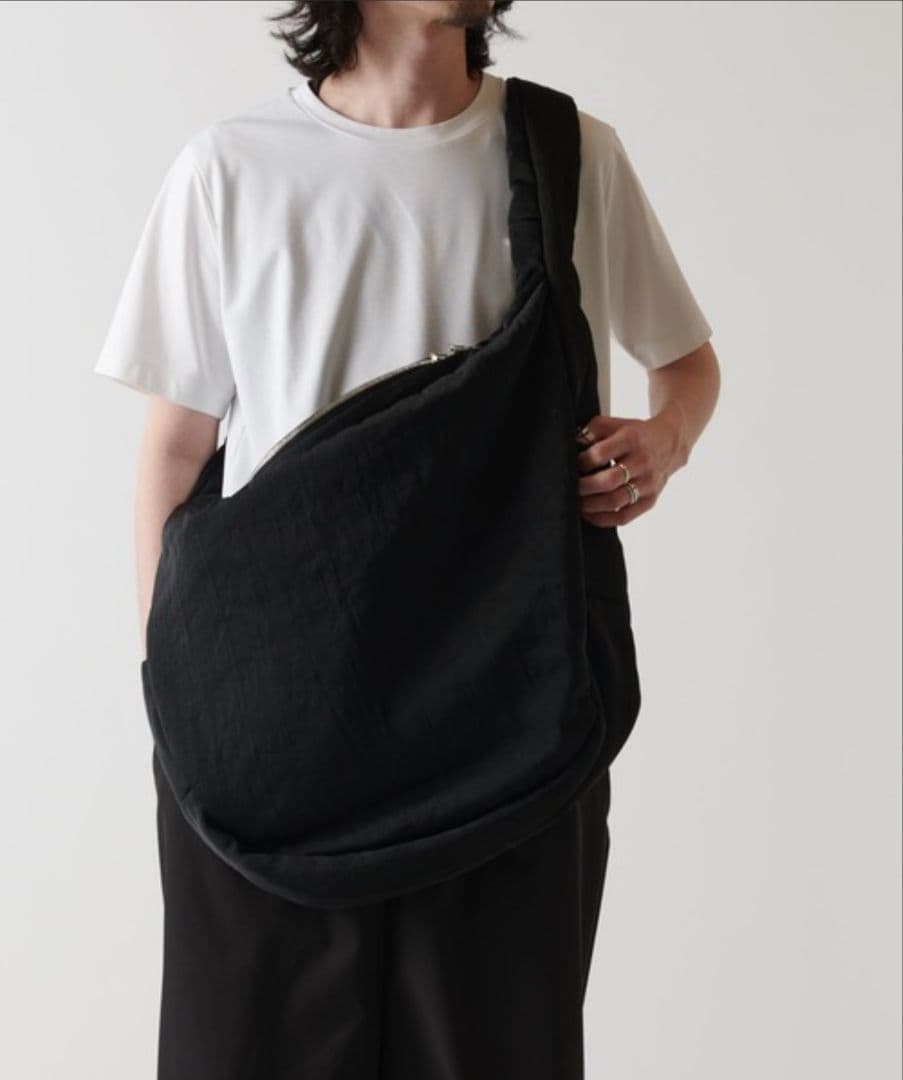 【ITTI】ANNIE PUFFER BIG MOON BAG