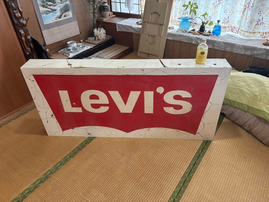 特大リーバイス看板