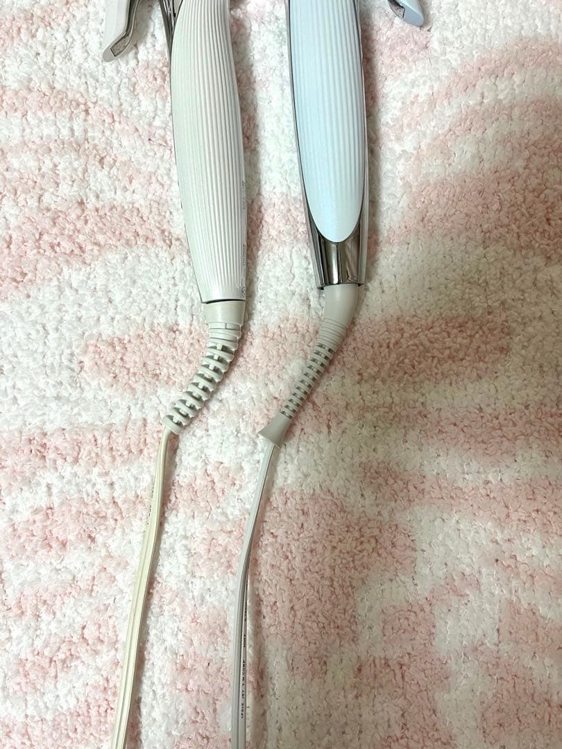 マイマイ　 ReFa カールヘアアイロン ホワイト　32㎜