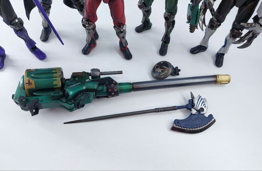 S.I.C. 仮面ライダー龍騎 ナイト 王蛇 タイガ ゾルダ 5体 まとめ売り