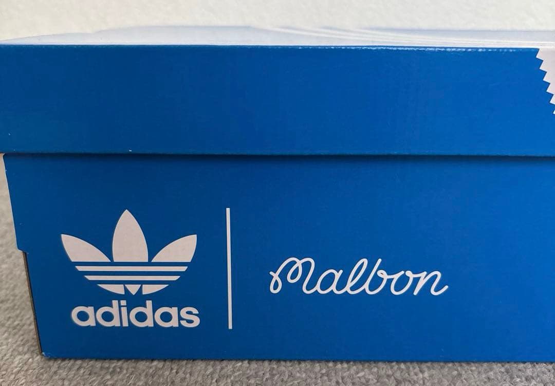 新品　未使用　箱付き　チャーム付き　スタンスミス　マルボンゴルフ25.5cm