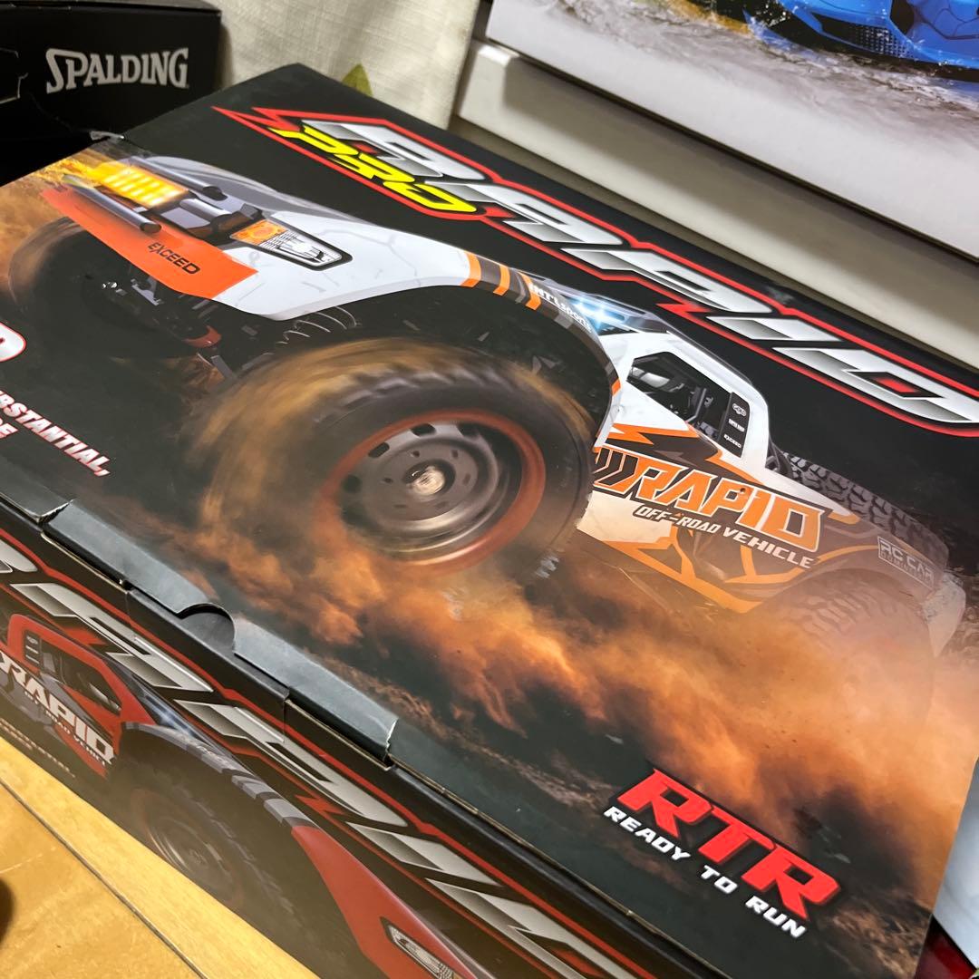 ホビーラジコンカー ブラシモーター搭載