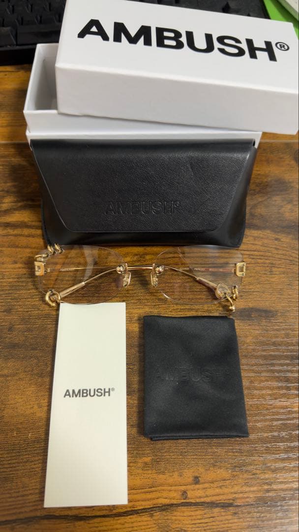 AMBUSH アンブッシュ リムレス サングラス ゴールド クリスタル チャーム