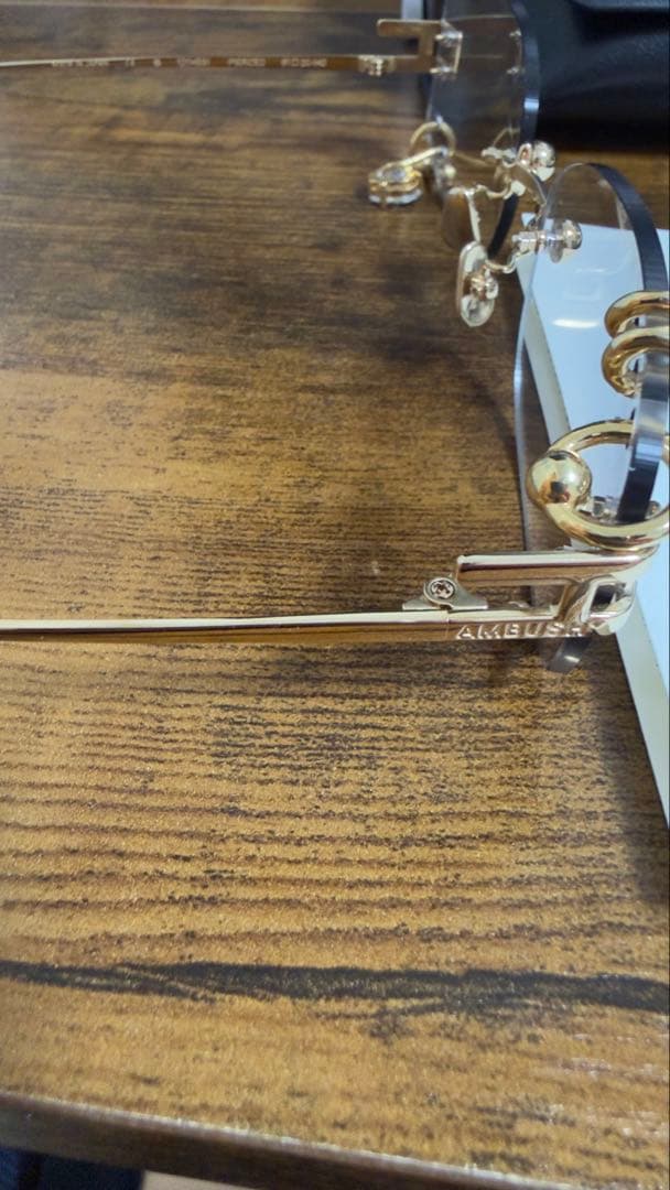 AMBUSH アンブッシュ リムレス サングラス ゴールド クリスタル チャーム