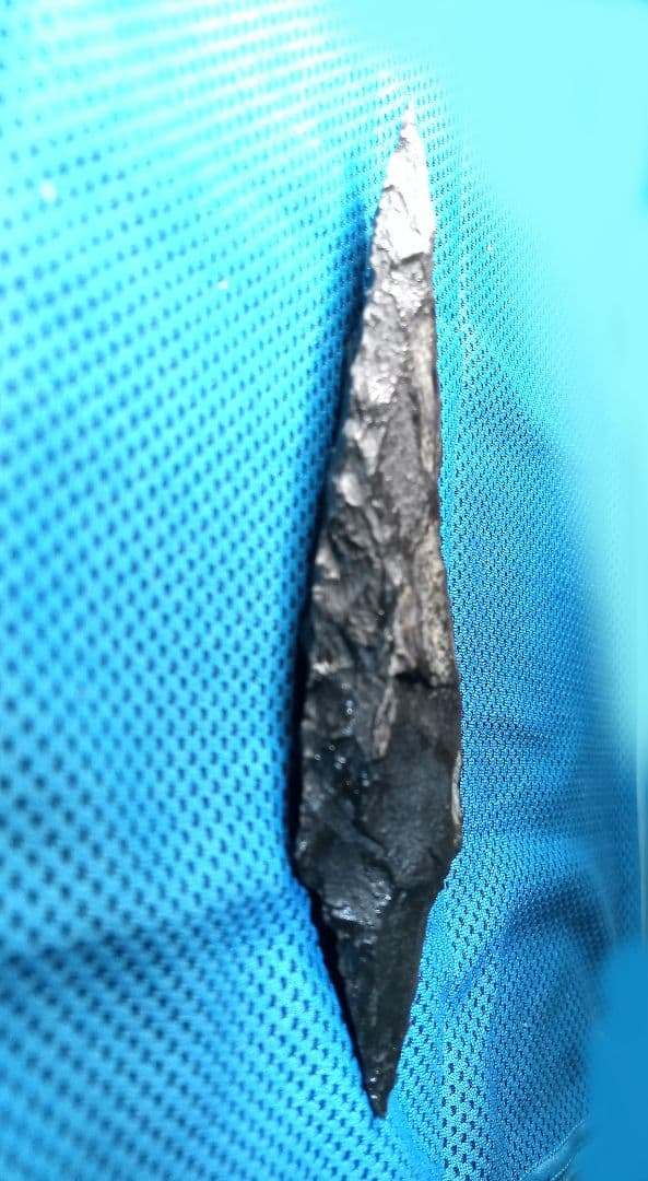 旧石器時代 尖頭器 石器 397 ほぼ完品　サヌカイト模写