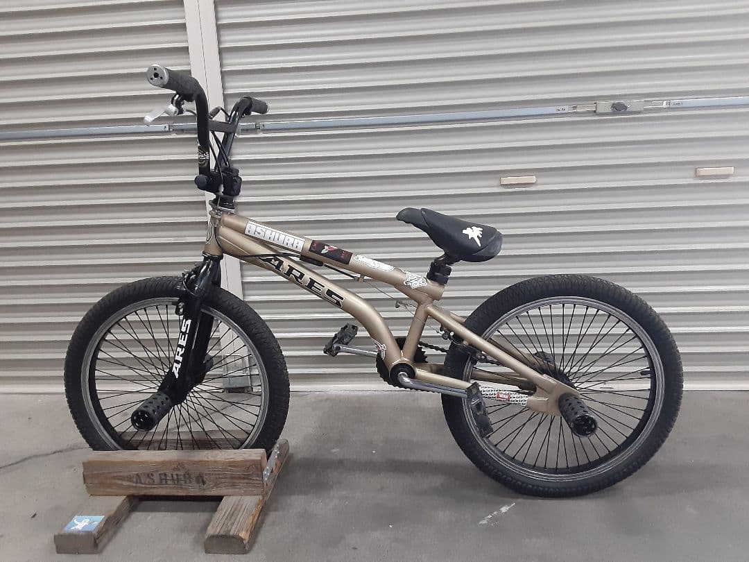 ARES BMX 20インチ　ASHURA 群馬県渋川市　引き取り希望　アーレス