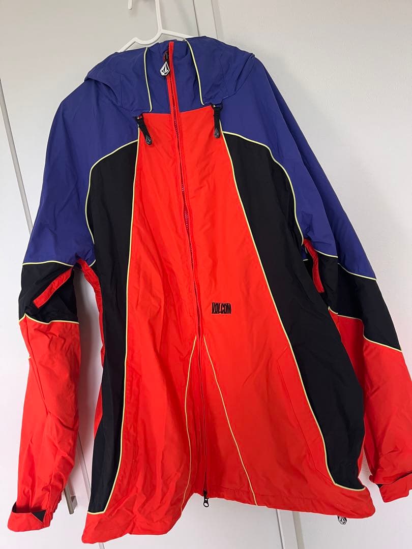 VOLCOM NIMBUS ウェア　スノボー　オレンジ　紫　黒　メンズ　男性