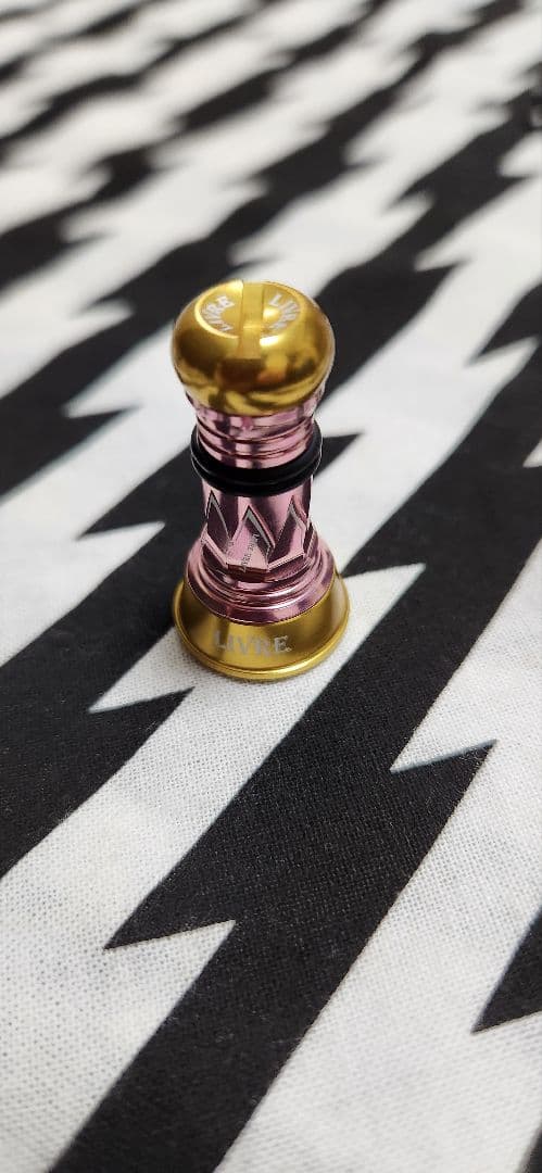 リブレ　LIVRE　限定　カスタムバランサー　ショート　C1　ゴールド　ピンク