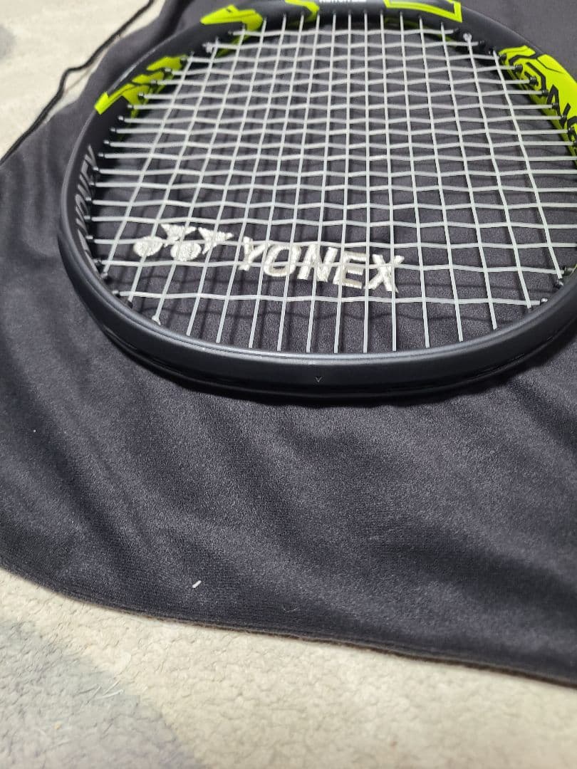 ヨネックス Ｅゾーンチーム 硬式テニスラケット EZONE　22EZTMMG