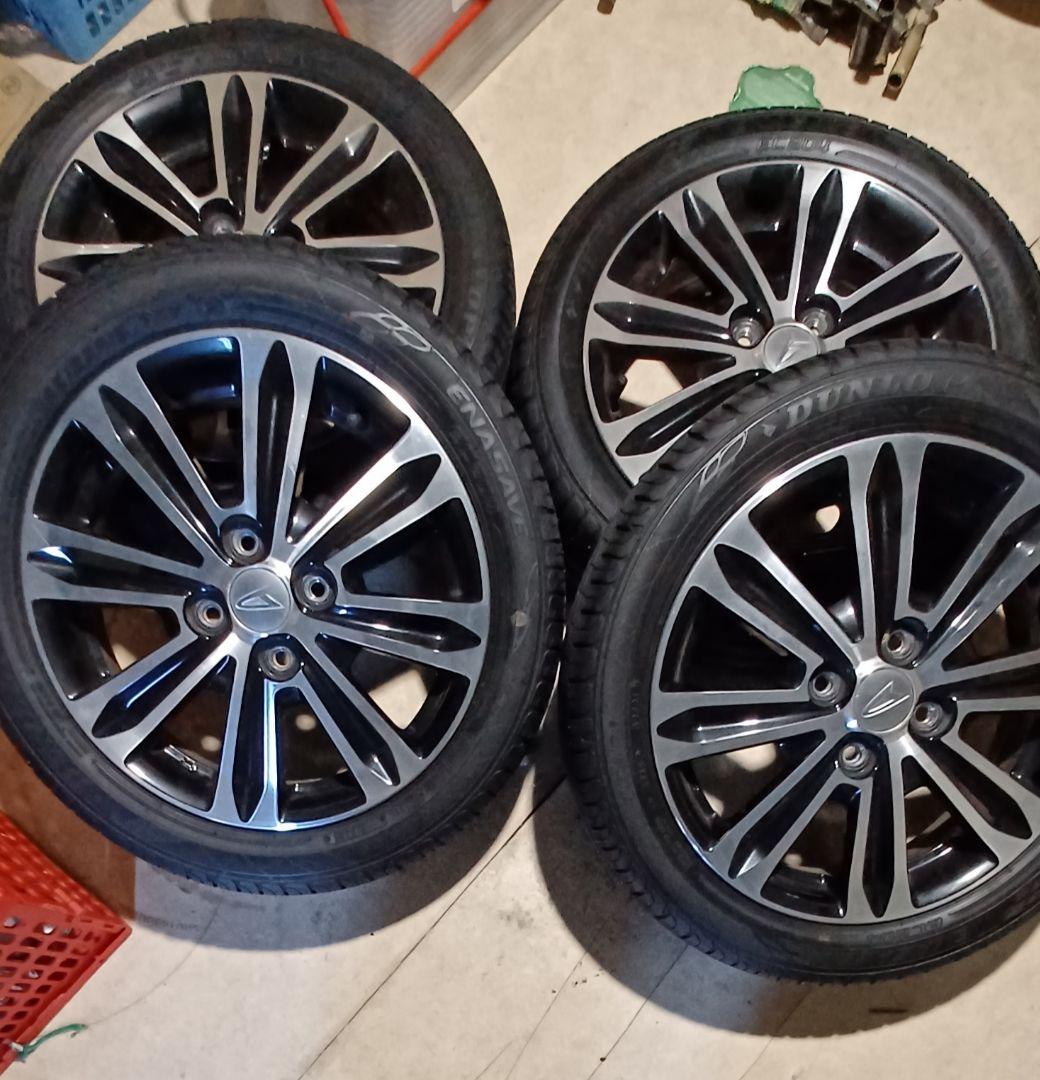 ダイハツ　タントカスタム　純正ホイール　4本