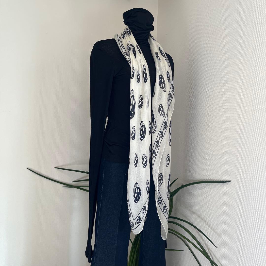 ALEXANDER McQUEEN スカーフ　スカル　シルク