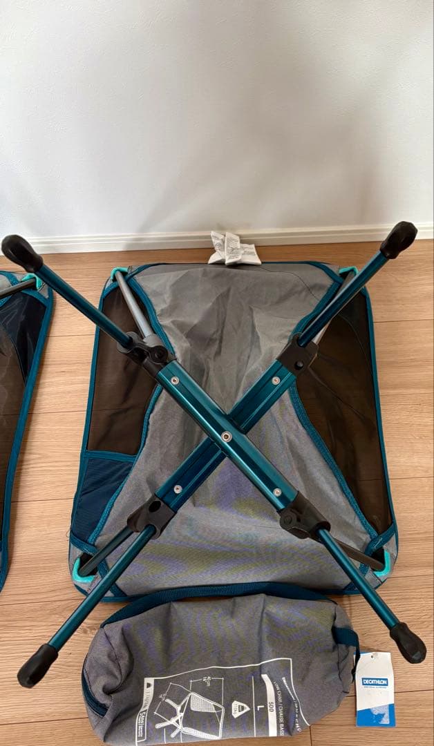 美品2脚 QUECHUA (ケシュア) 折りたたみ式 ローチェア コンパクト